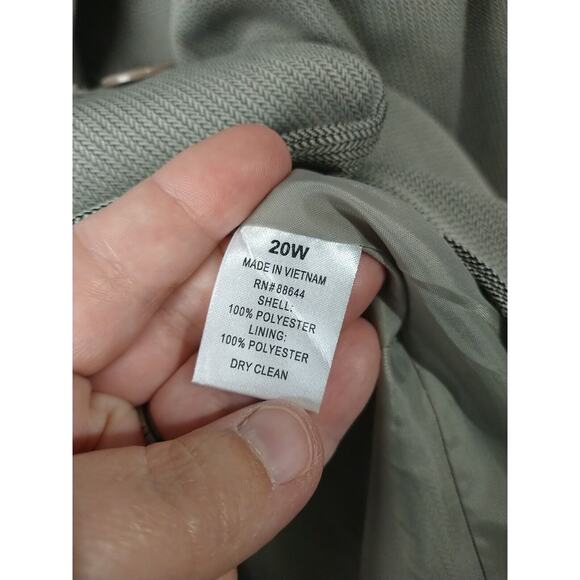 Emily Woman 20W Blazer Professional Brown Herringbone Design Three Button Close - Picture 8 of 9